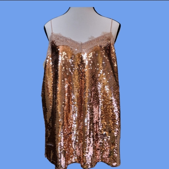 Nine West Tops - Nine West Gold Sequin Camisole